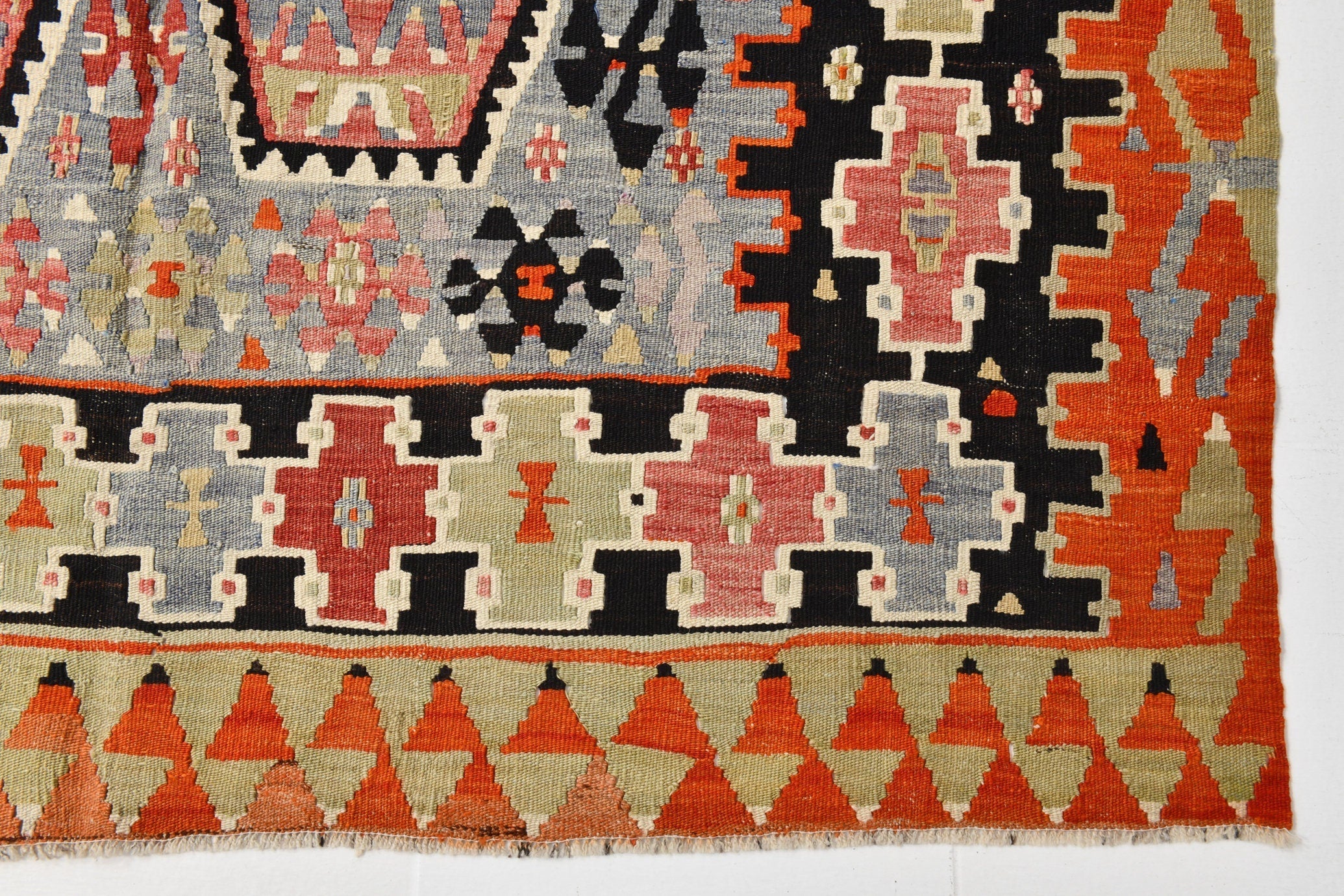 Vintage Kilim Anatolian 5'11" x 10'9" ft