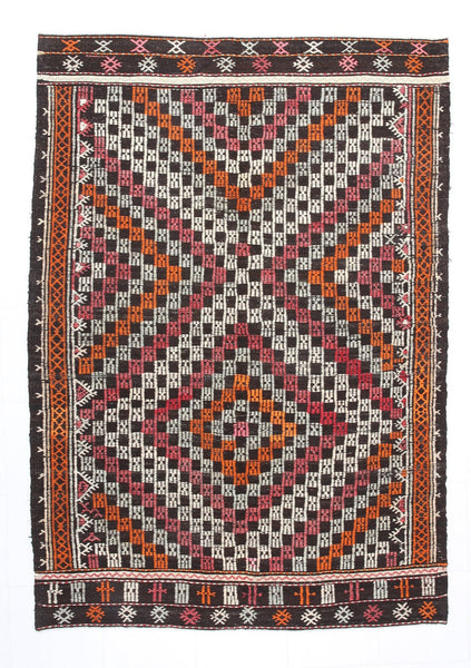 Vintage Kilim Anatolian 5’11’’ x 8’6’’ ft