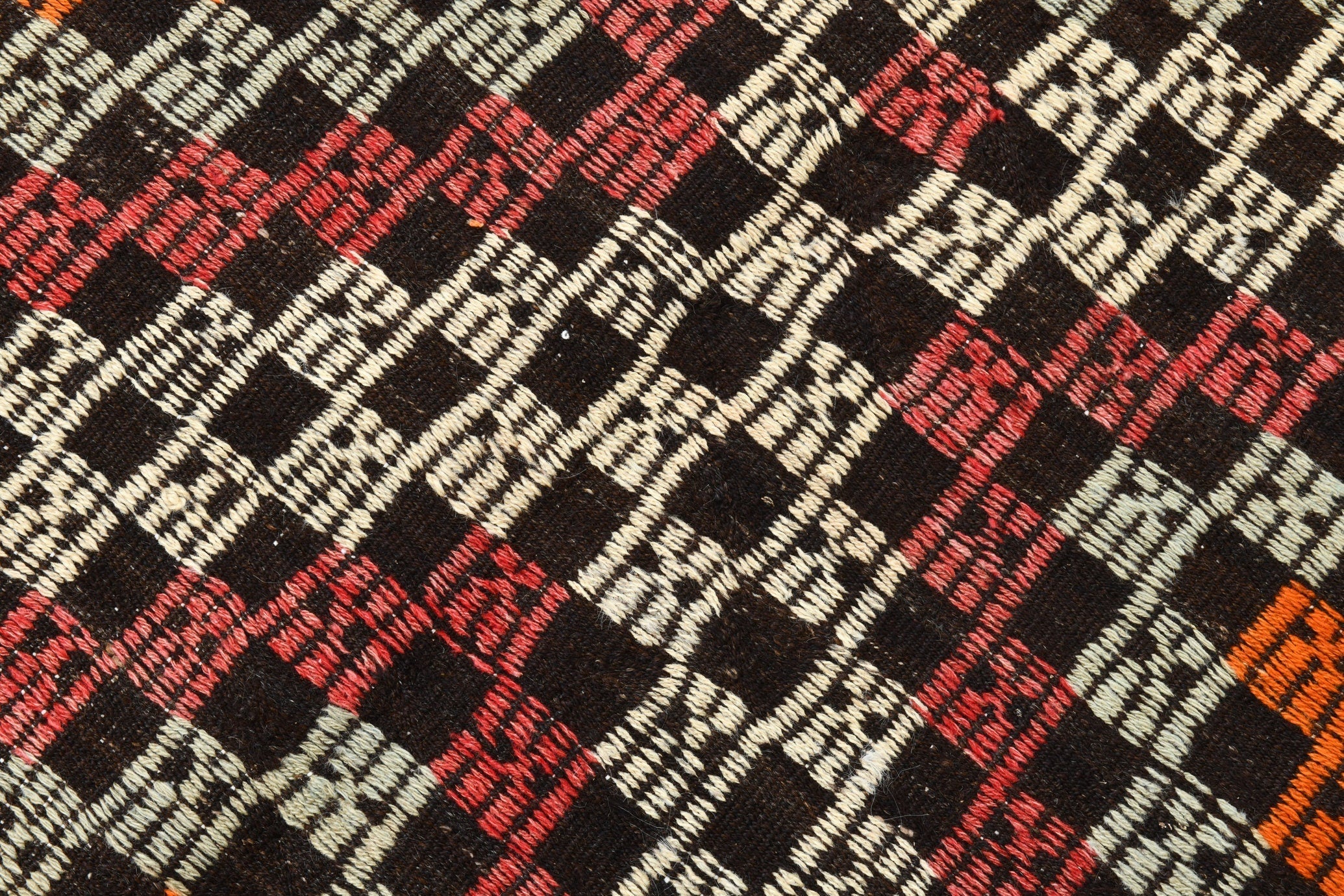 Vintage Kilim Anatolian 5’11’’ x 8’6’’ ft