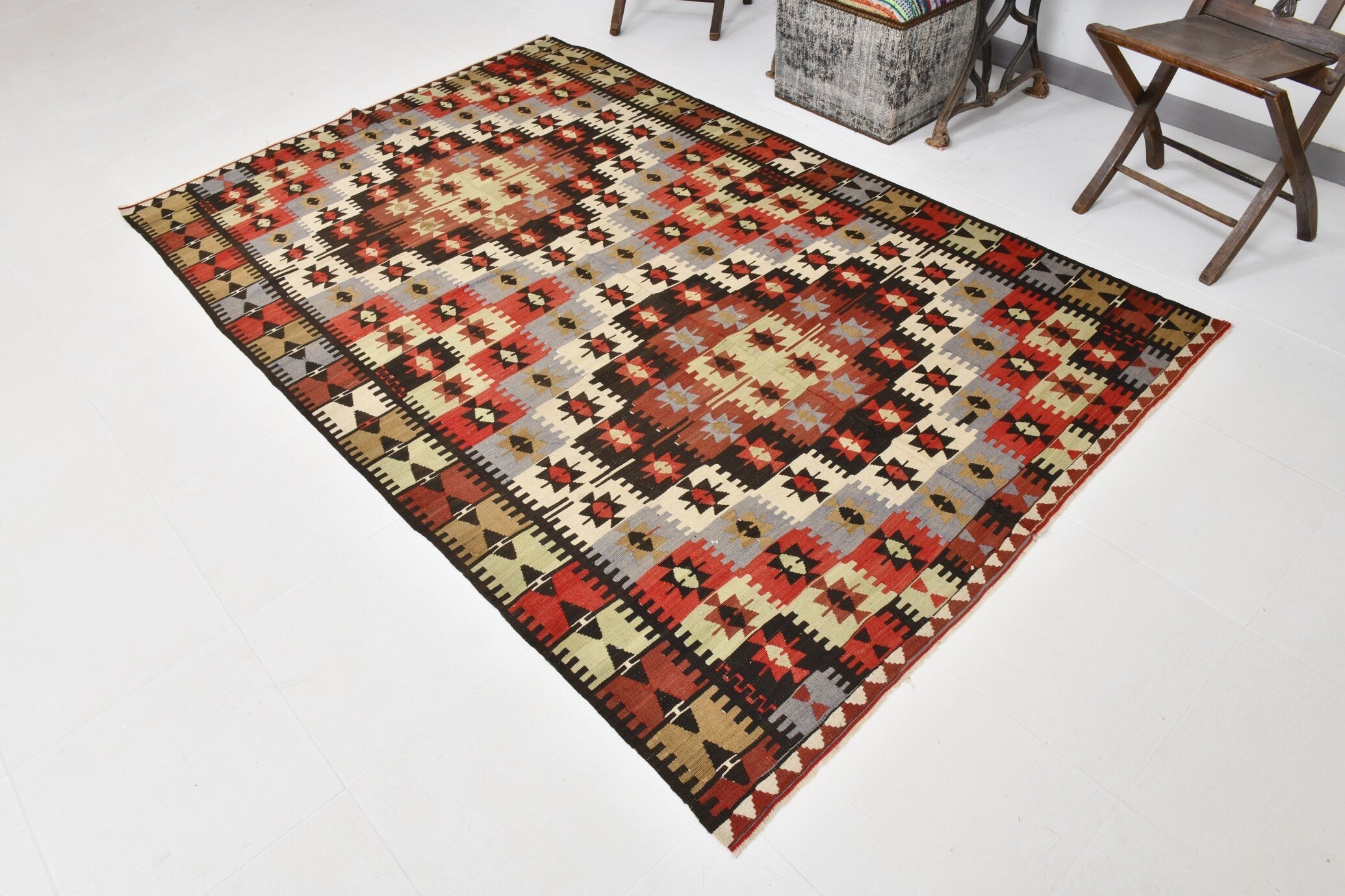 Vintage Kilim Anatolian 5'2" x 6'7" ft