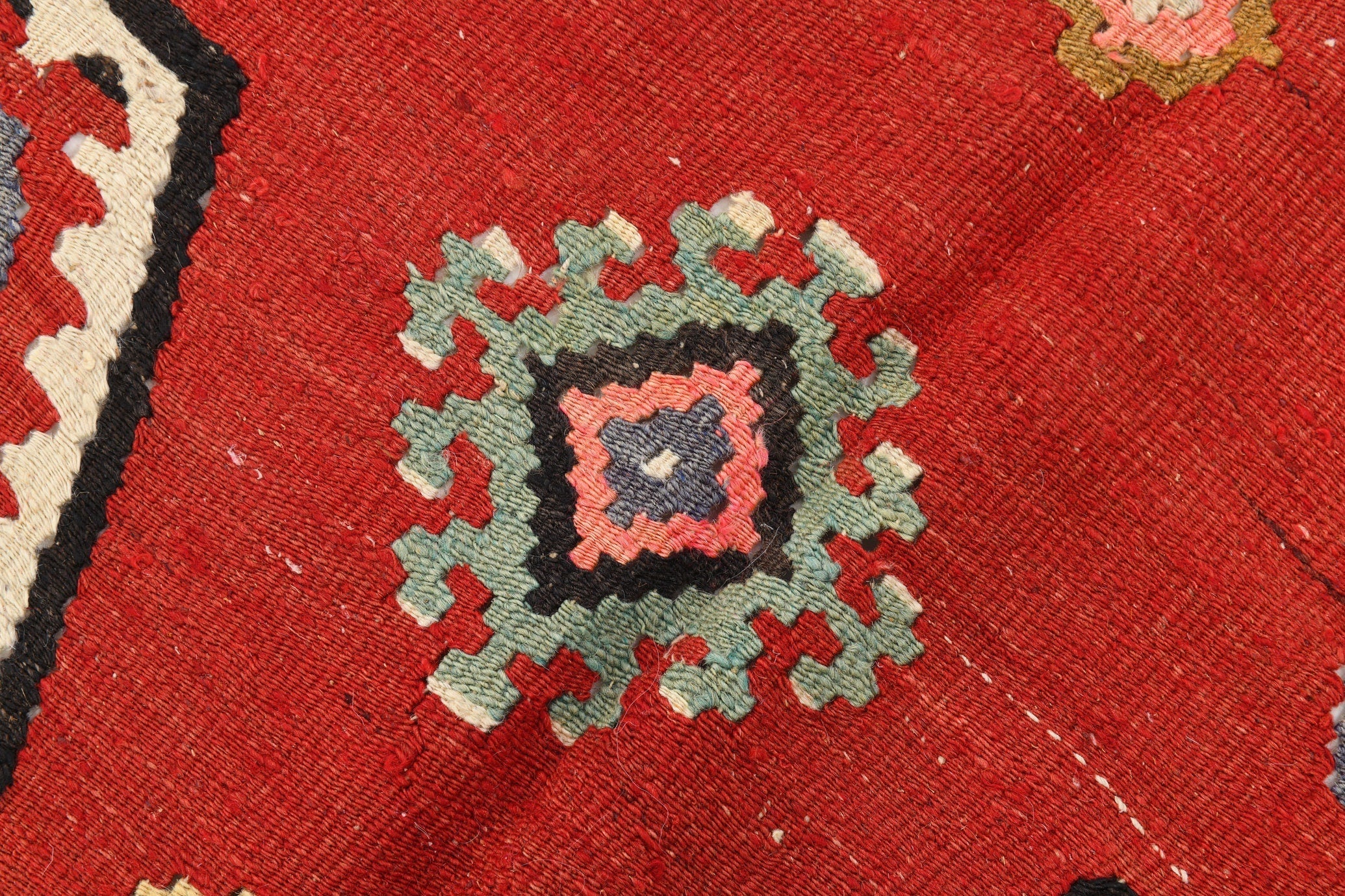 Vintage Kilim Anatolian 5’2’’ x 9’12’’ ft