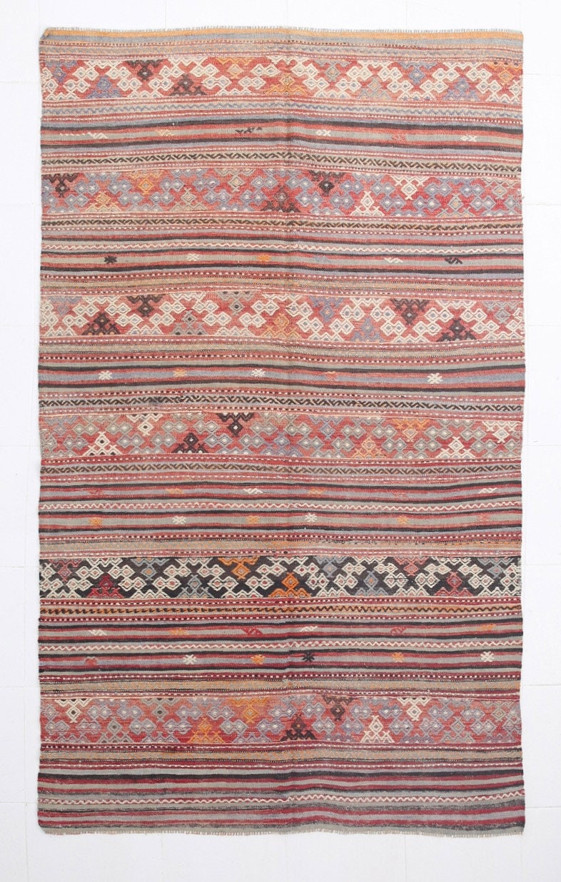 Vintage Kilim Anatolian 5'3" x 8'10" ft