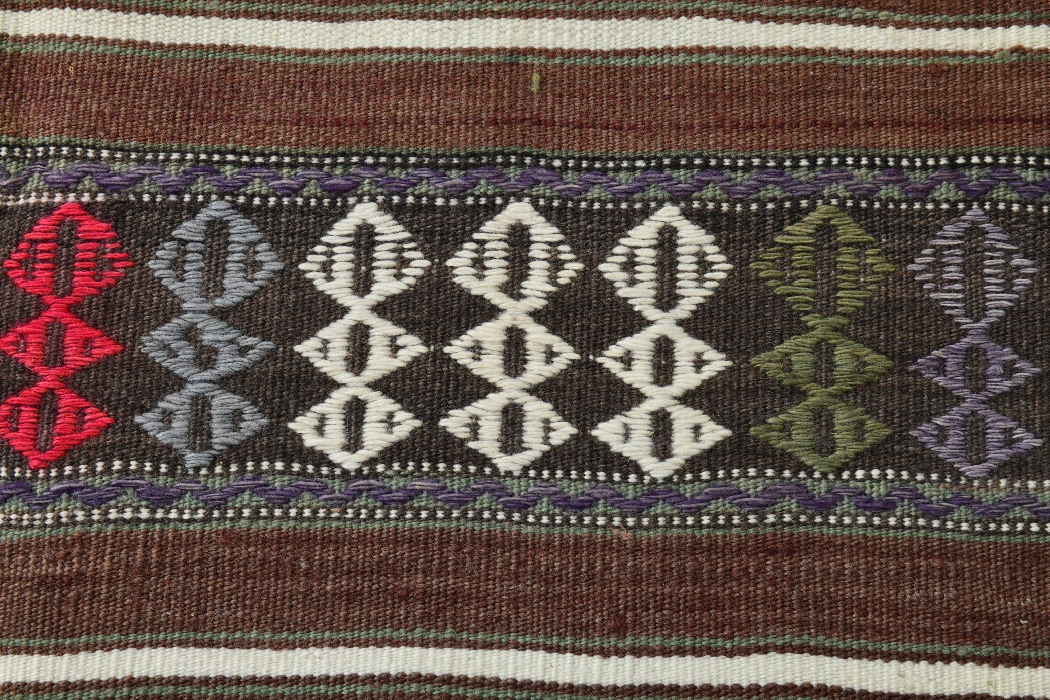 Vintage Kilim Anatolian 5’3’’ x 8’8’’ ft