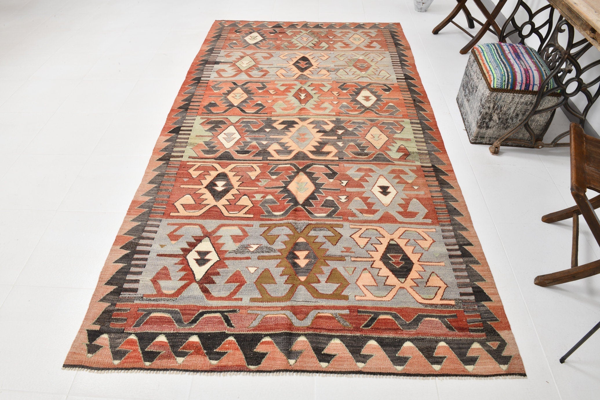 Vintage Kilim Anatolian 5'3" x 9'7" ft