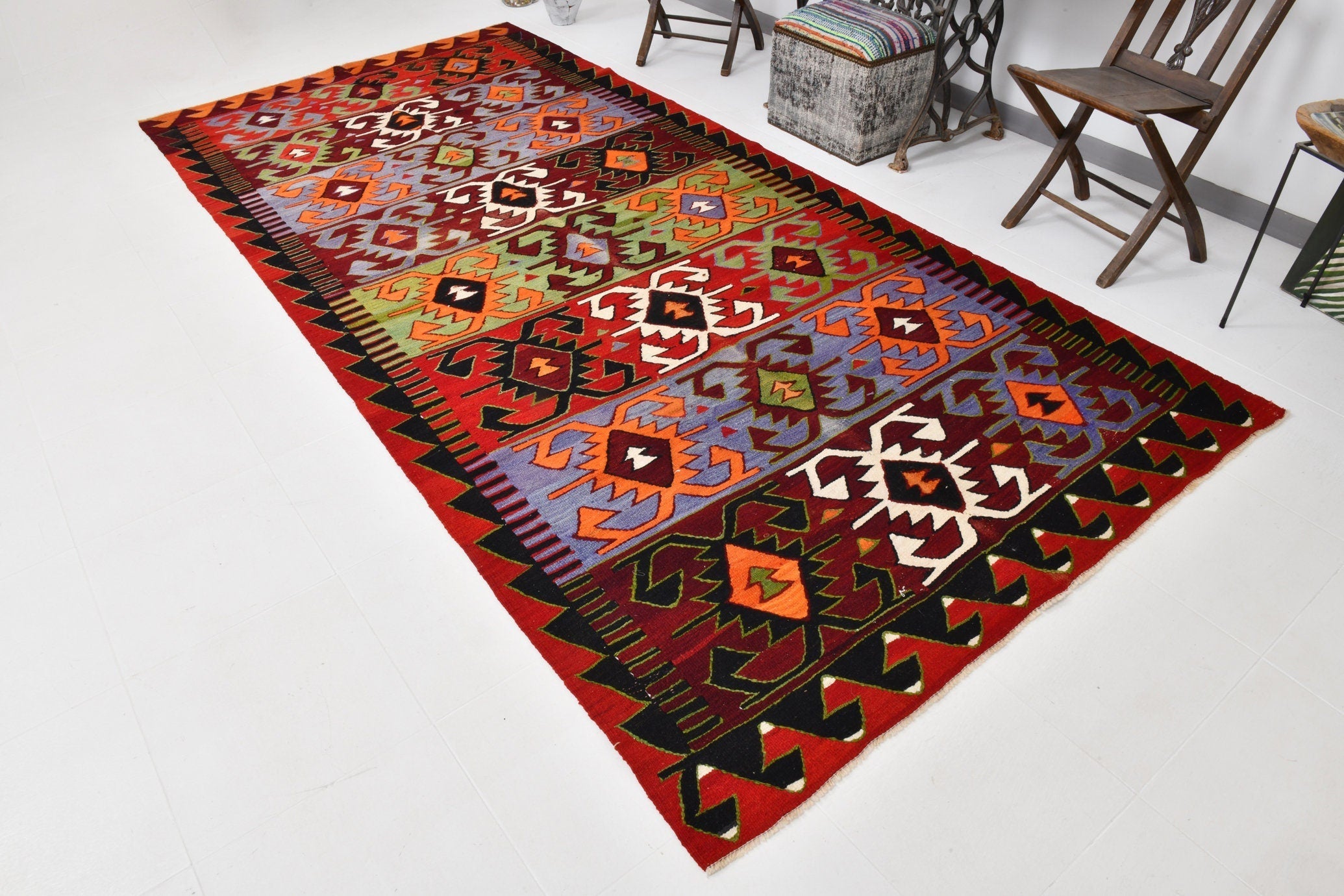 Vintage Kilim Anatolian 5’4’’ x 11’7’’ ft
