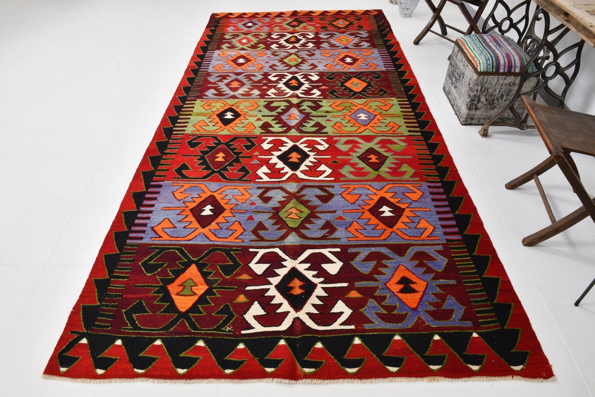 Vintage Kilim Anatolian 5’4’’ x 11’7’’ ft