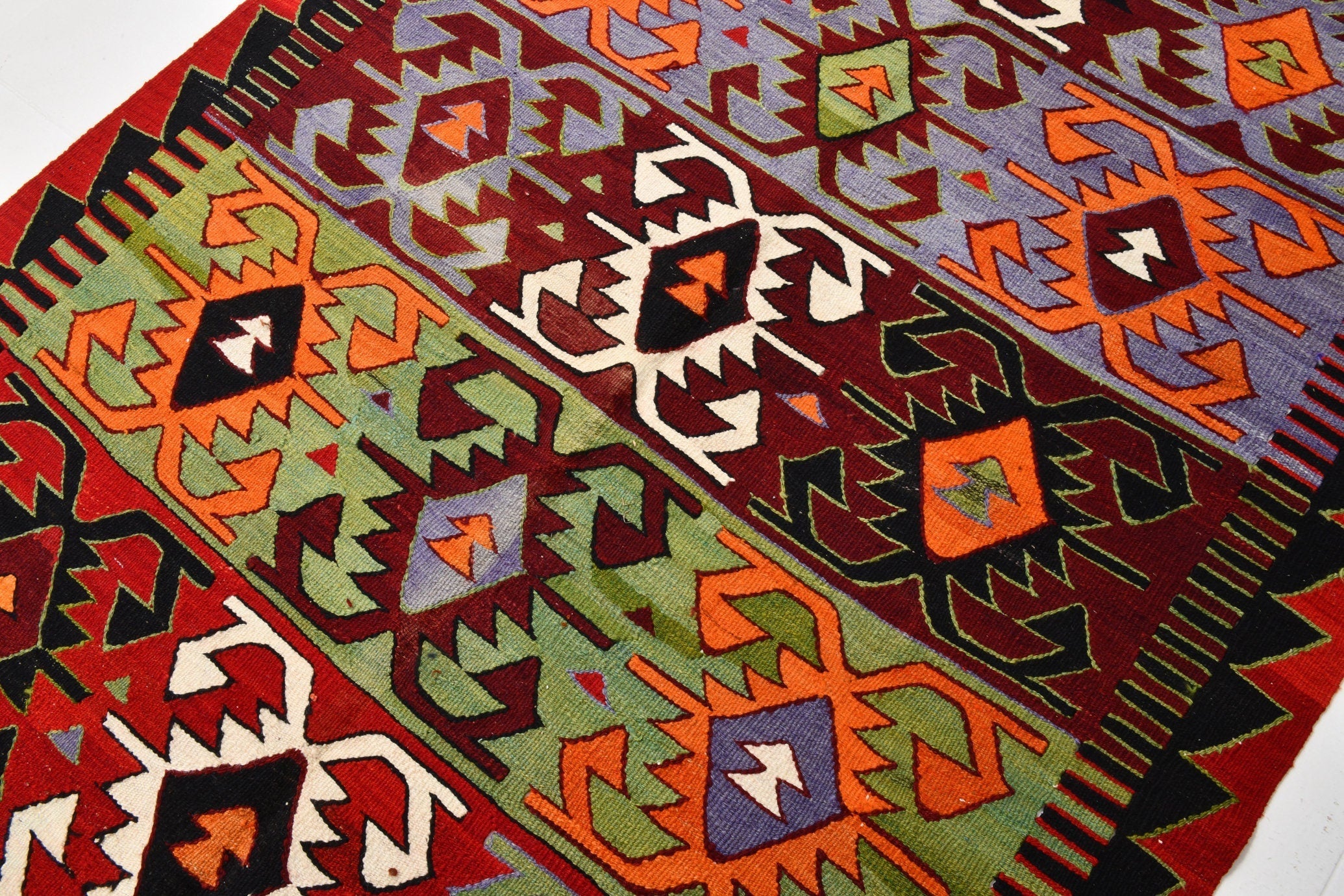 Vintage Kilim Anatolian 5’4’’ x 11’7’’ ft