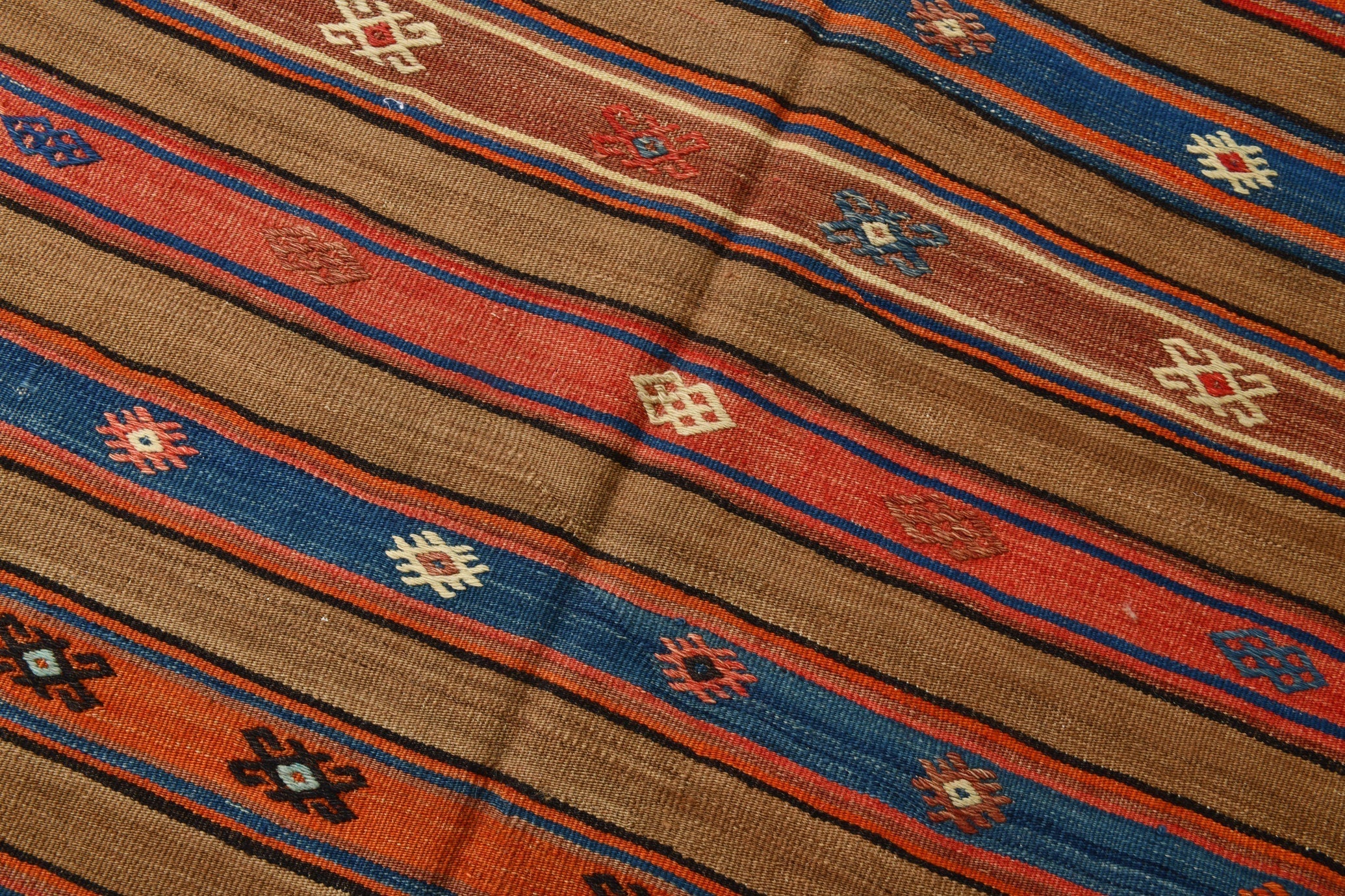 Vintage Kilim Anatolian 5'4" x 7'11" ft