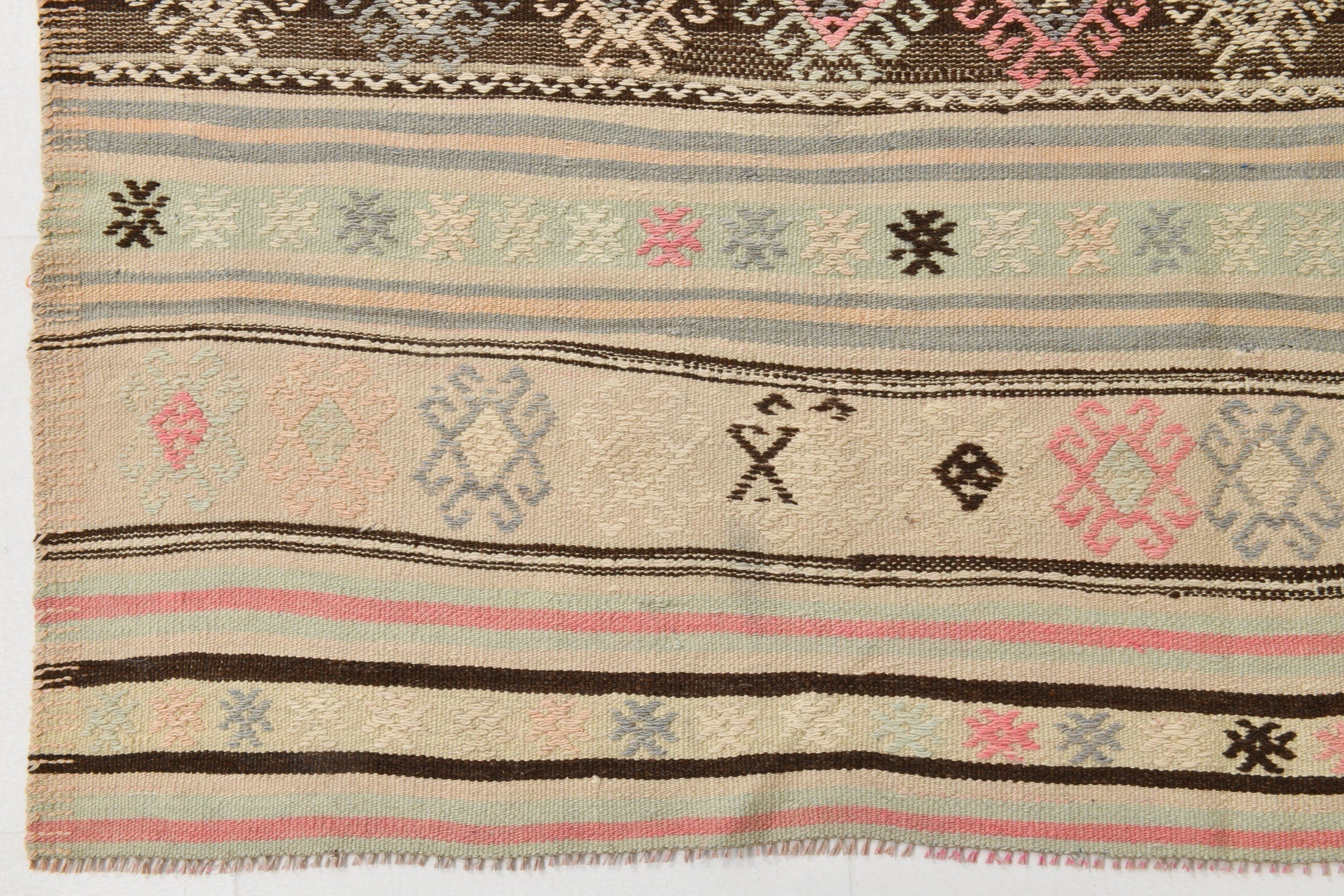 Vintage Kilim Anatolian 5'4" x 8'12" ft