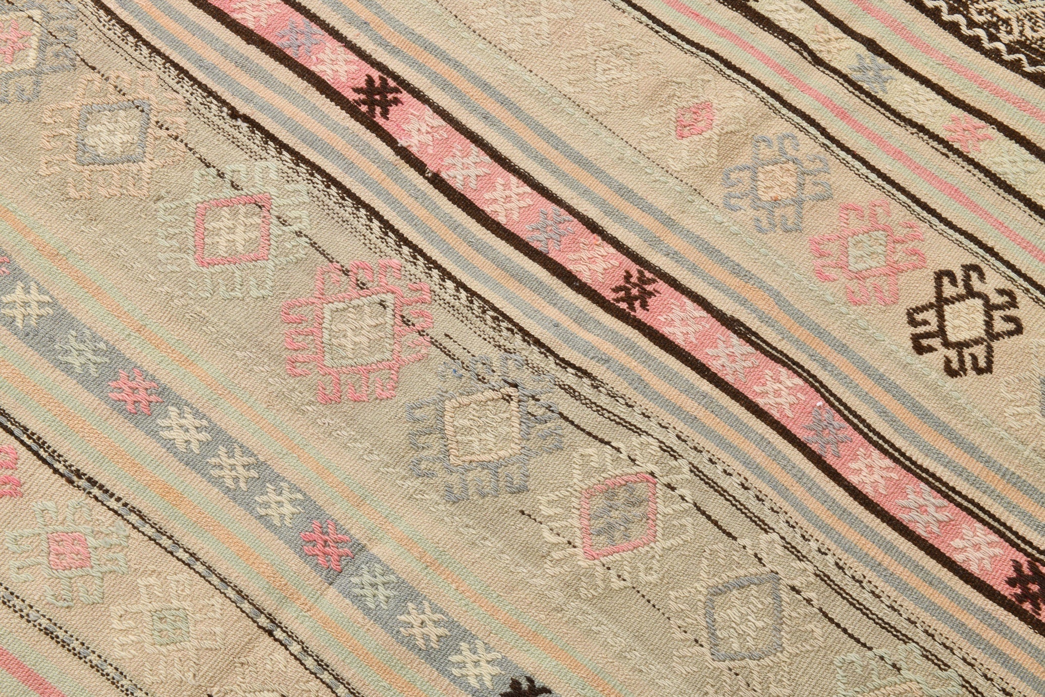 Vintage Kilim Anatolian 5'4" x 8'12" ft