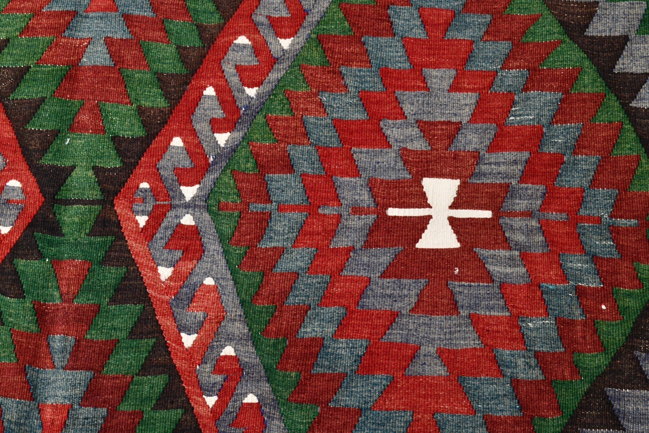 Vintage Kilim Anatolian 5'4" x 9'11" ft
