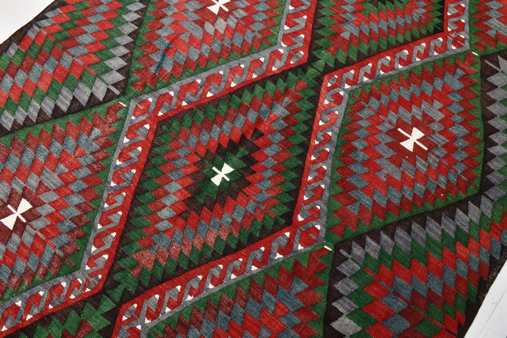 Vintage Kilim Anatolian 5'4" x 9'11" ft