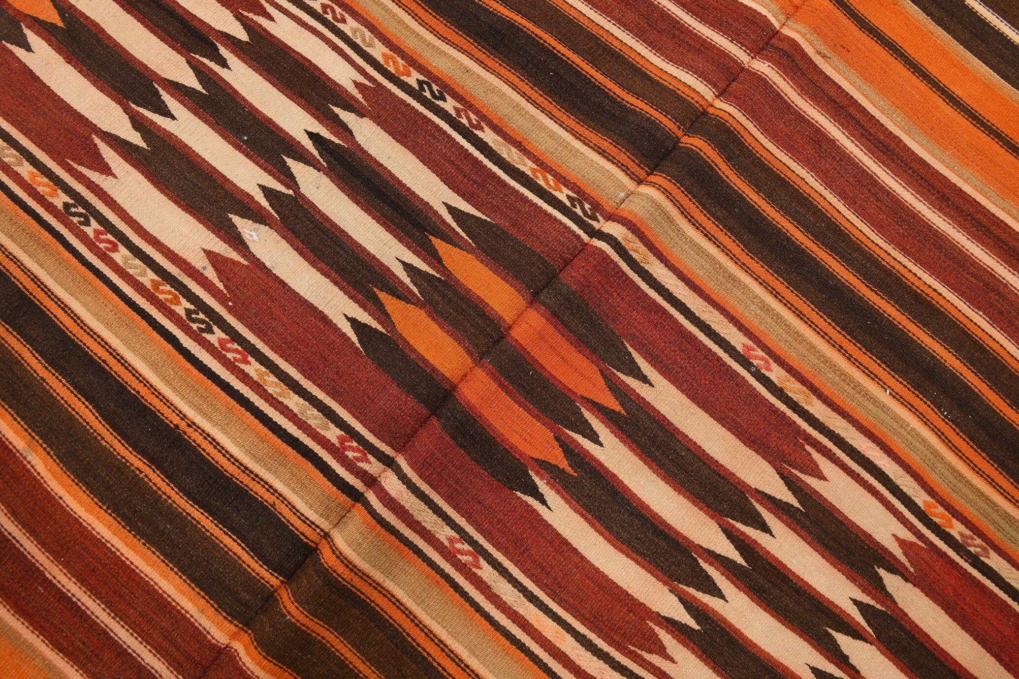 Vintage Kilim Anatolian 5'5" x 7'10" ft