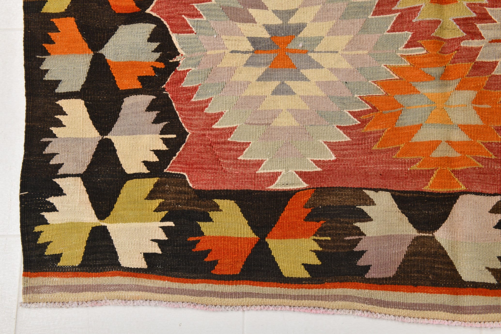 Vintage Kilim Anatolian 5'5" x 8'12" ft