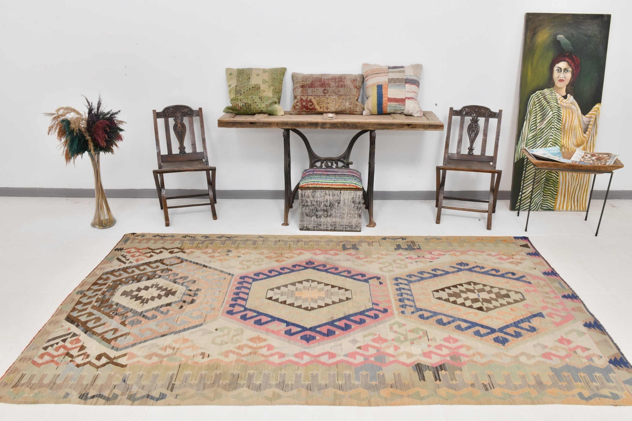 Vintage Kilim Anatolian 5’5’’ x 9’8’’ ft