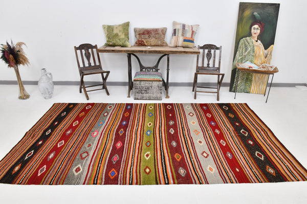 Vintage Kilim Anatolian 5'6" x 10'1" ft
