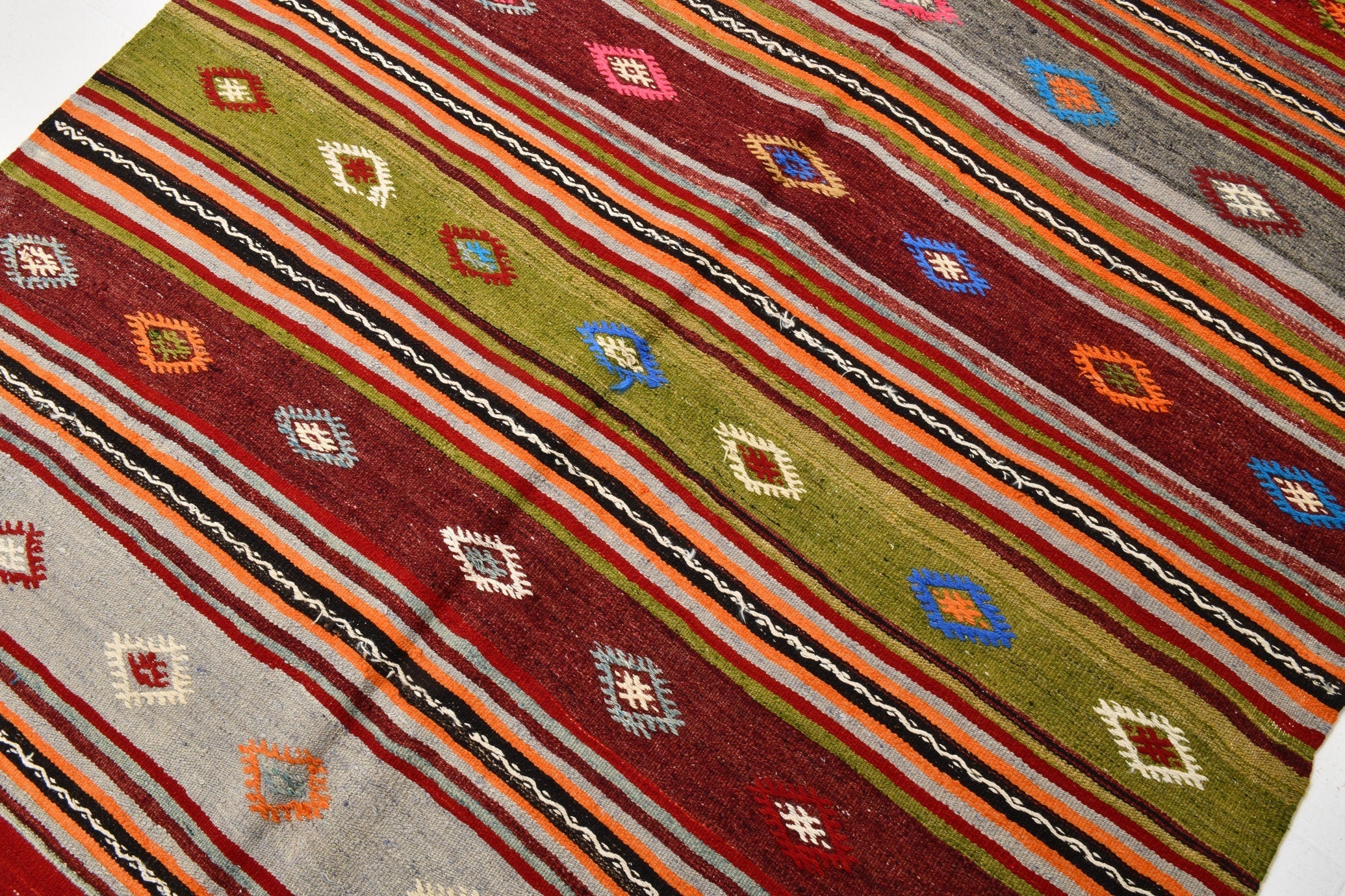 Vintage Kilim Anatolian 5'6" x 10'1" ft