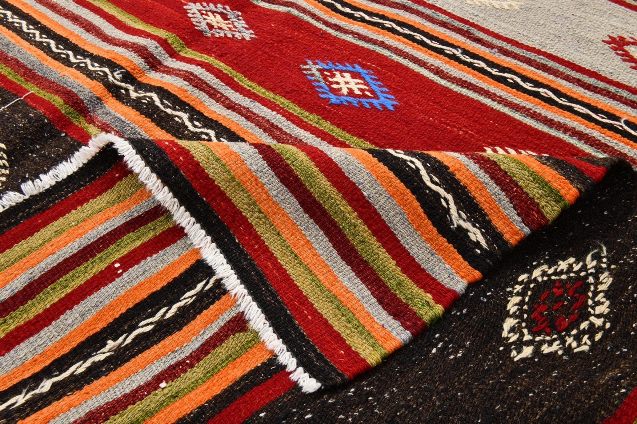 Vintage Kilim Anatolian 5'6" x 10'1" ft