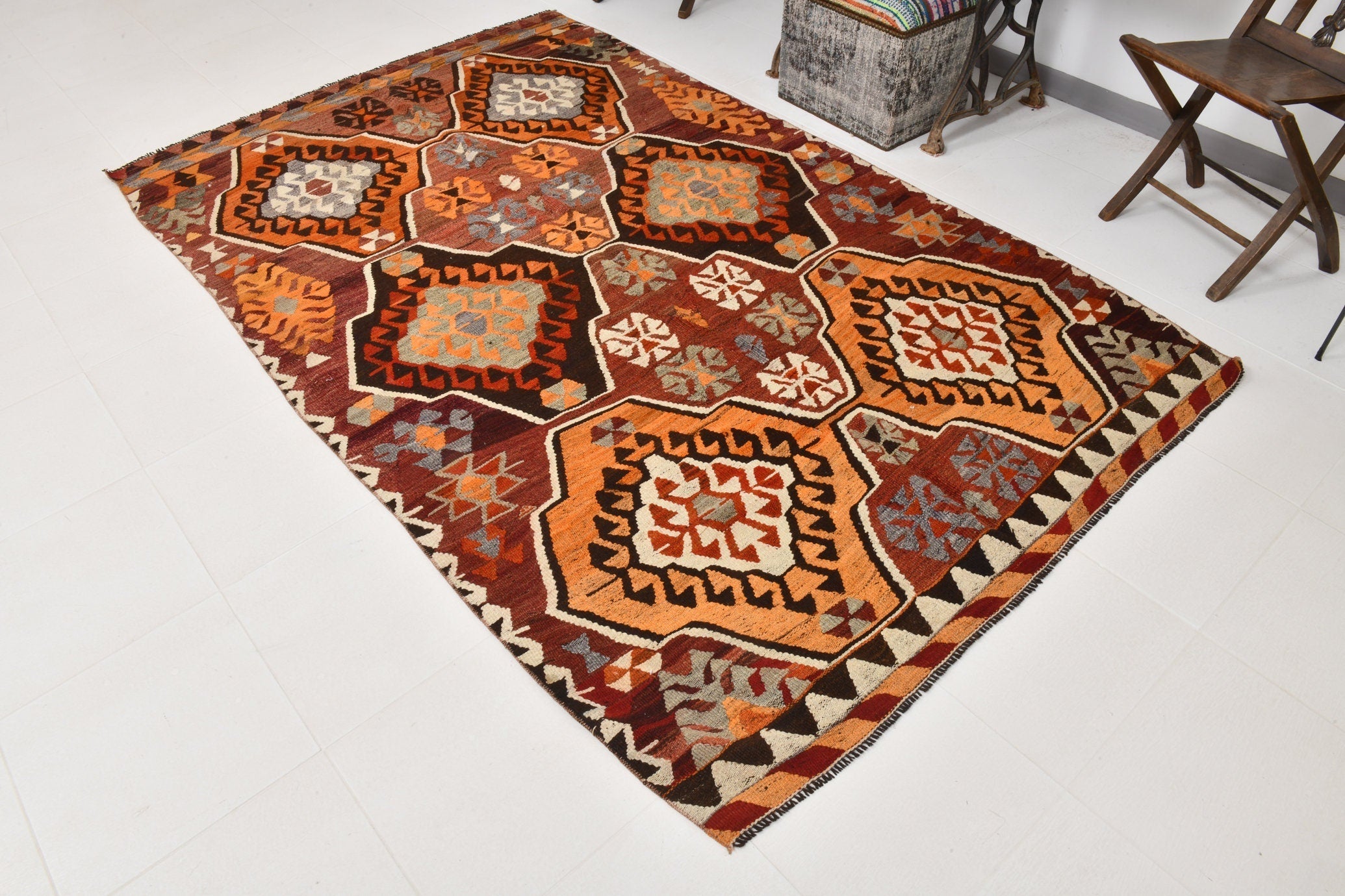 Vintage Kilim Anatolian 5’6’’ x 8’10’’ ft