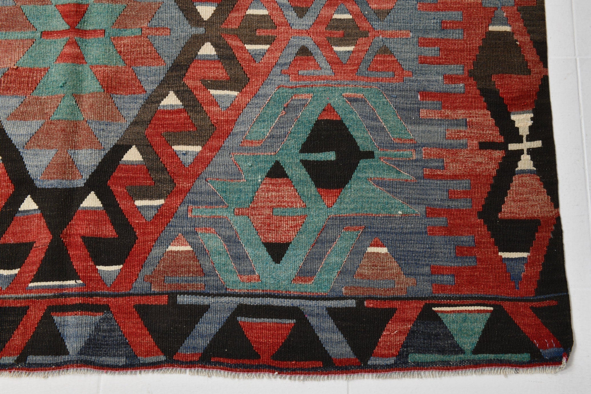 Vintage Kilim Anatolian 5'6" x 9'4" ft