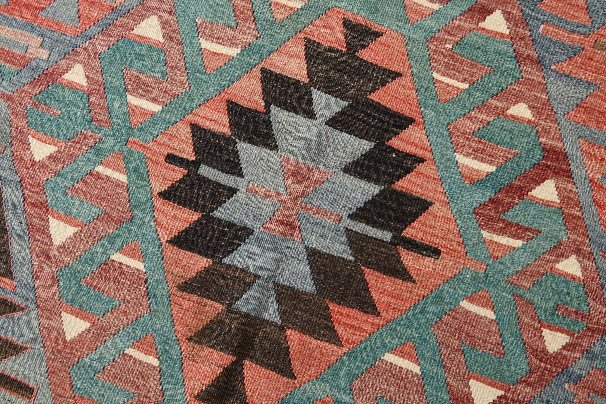 Vintage Kilim Anatolian 5'6" x 9'4" ft