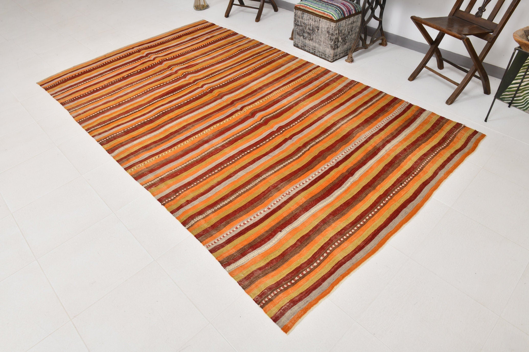 Vintage Kilim Anatolian 5'6" x 9'7" ft