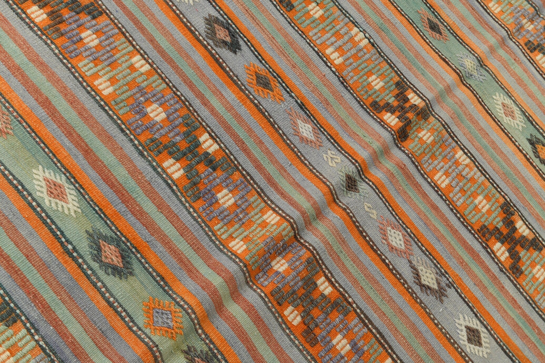 Vintage Kilim Anatolian 5’7’’ x 10’2’’ ft