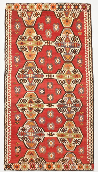 Vintage Kilim Anatolian 5’7’’ x 10’5’’ ft