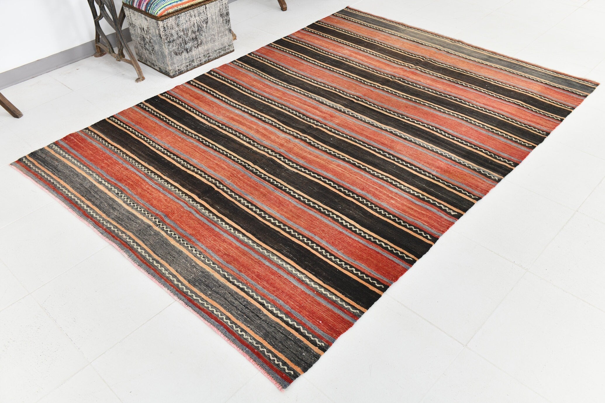 Vintage Kilim Anatolian 5'7" x 7'8" ft