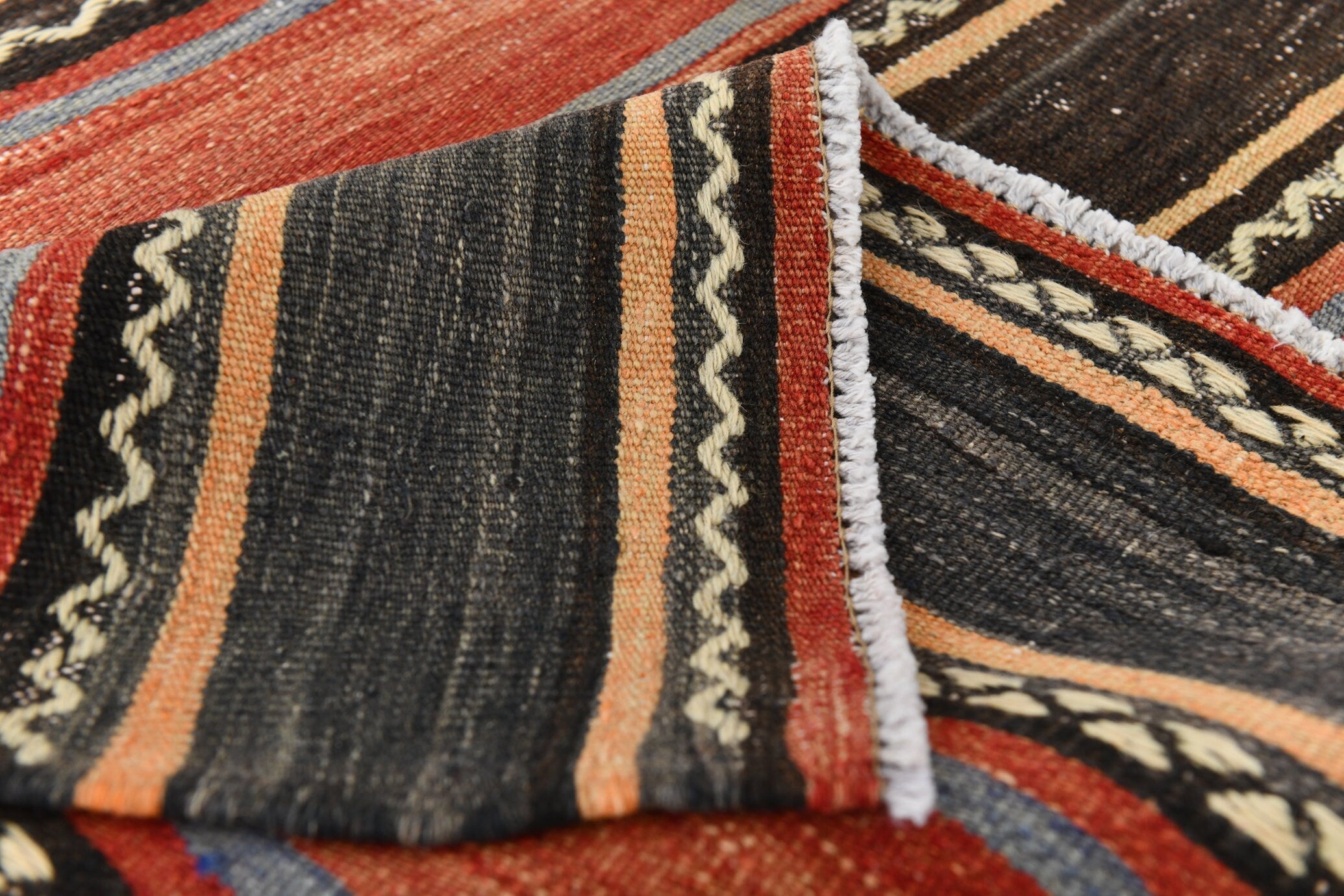 Vintage Kilim Anatolian 5'7" x 7'8" ft