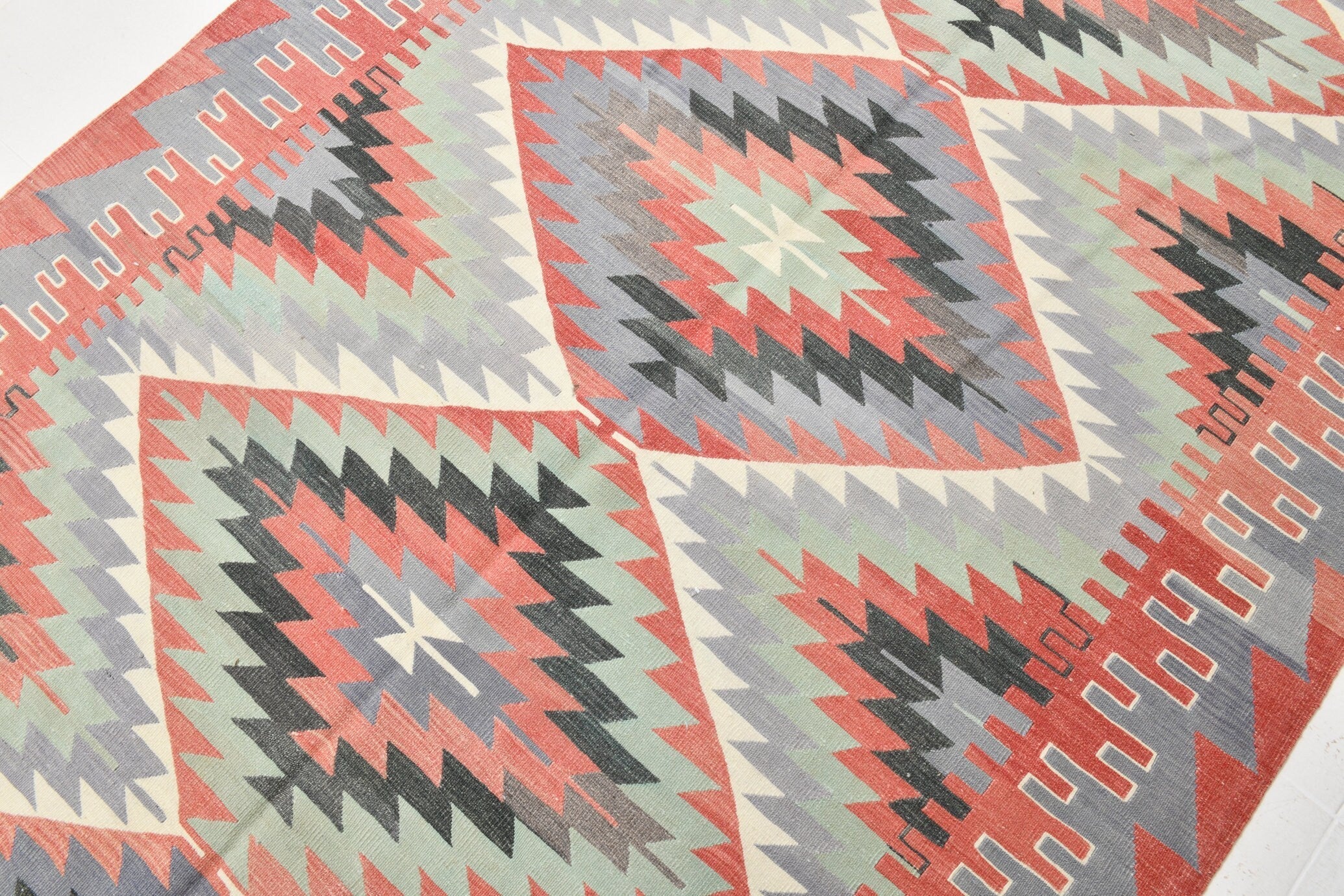 Vintage Kilim Anatolian 5'7" x 8'8" ft