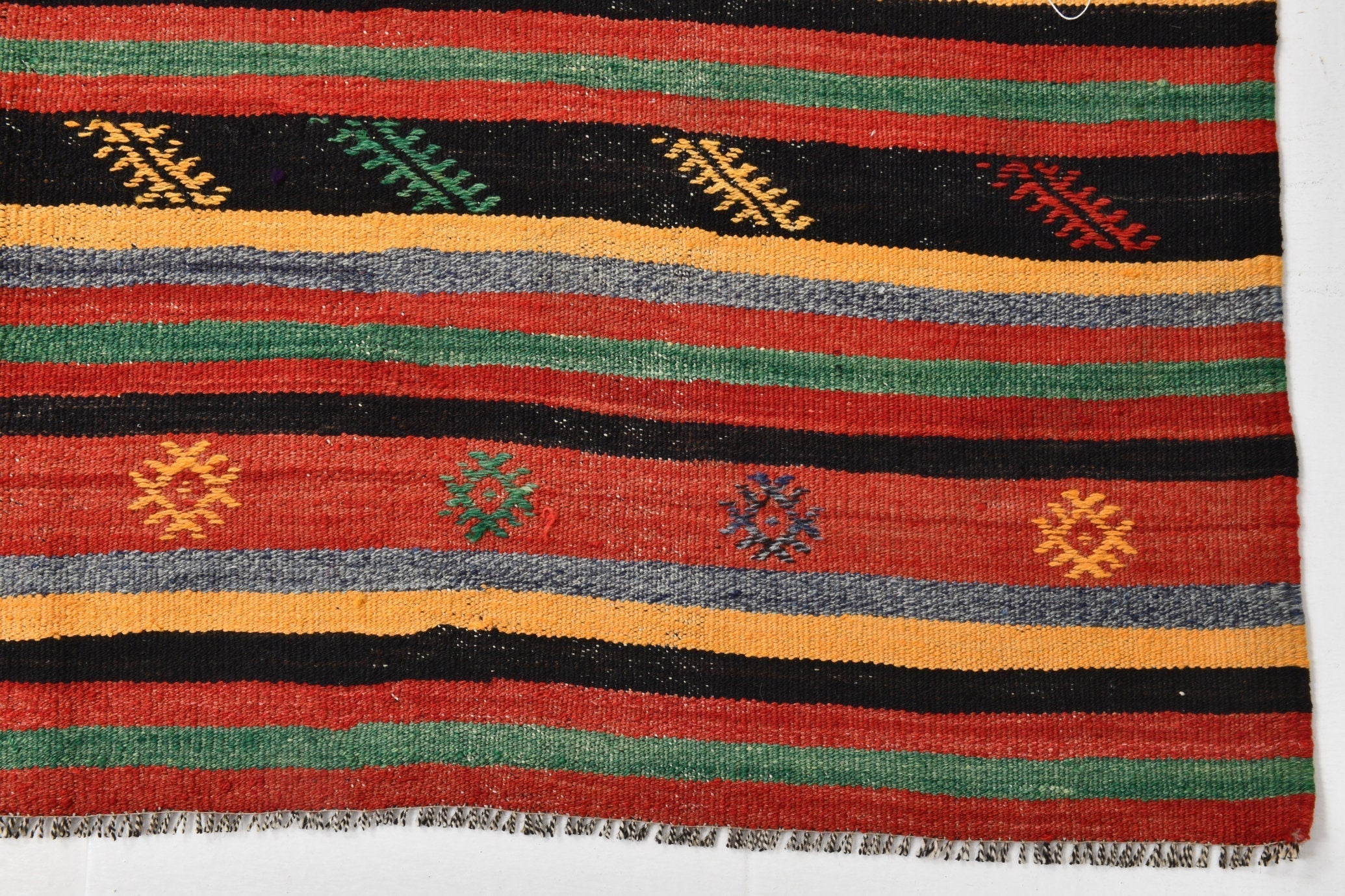 Vintage Kilim Anatolian 5'7" x 9'2" ft
