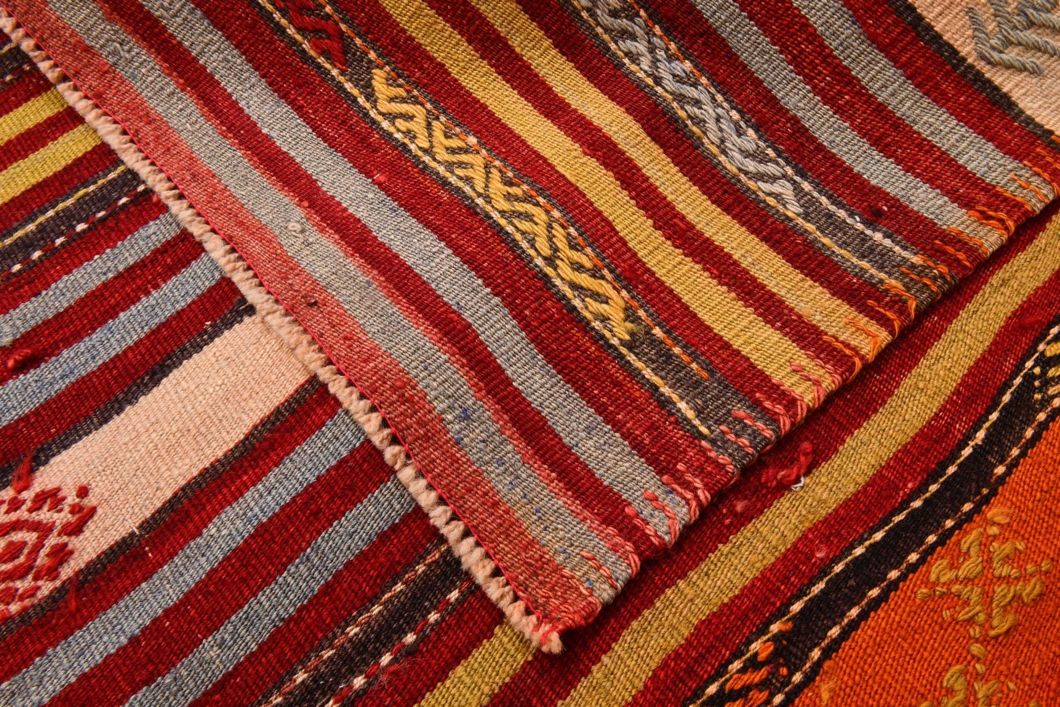 Vintage Kilim Anatolian 5'7" x 9'5" ft