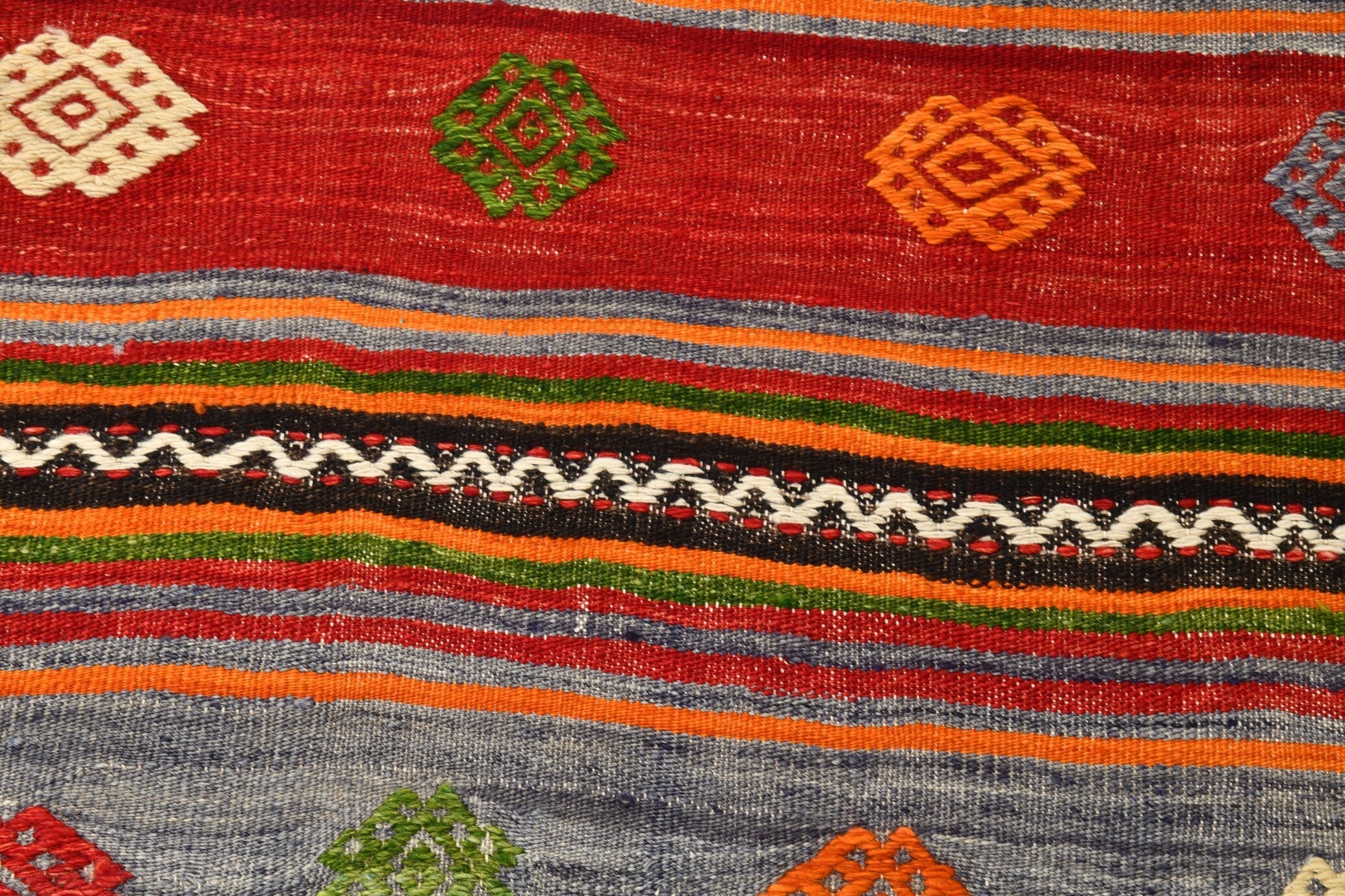 Vintage Kilim Anatolian 5'7" x 9'6" ft