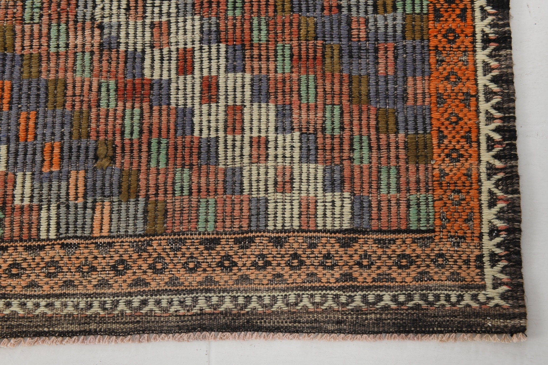 Vintage Kilim Anatolian 5'8" x 10'9" ft