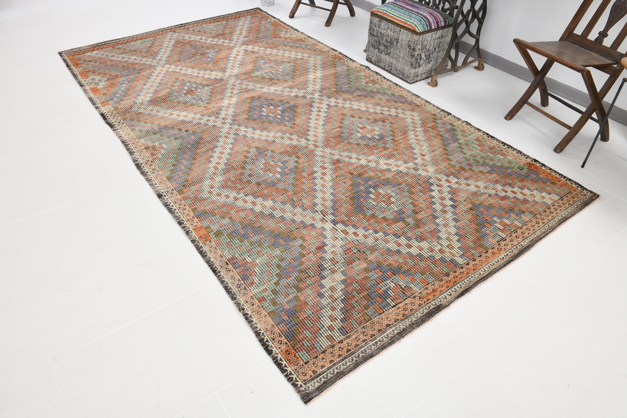 Vintage Kilim Anatolian 5'8" x 10'9" ft