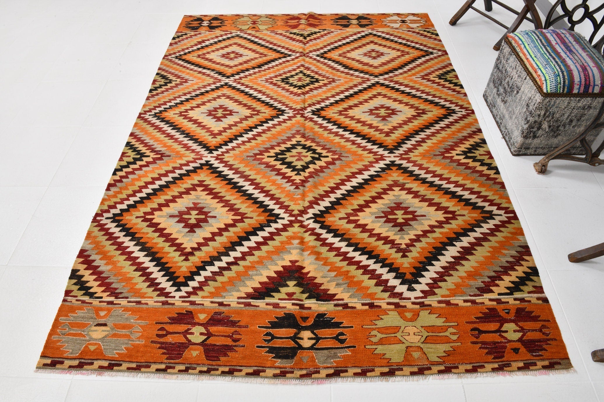 Vintage Kilim Anatolian 5’8’’ x 7’10’’ ft