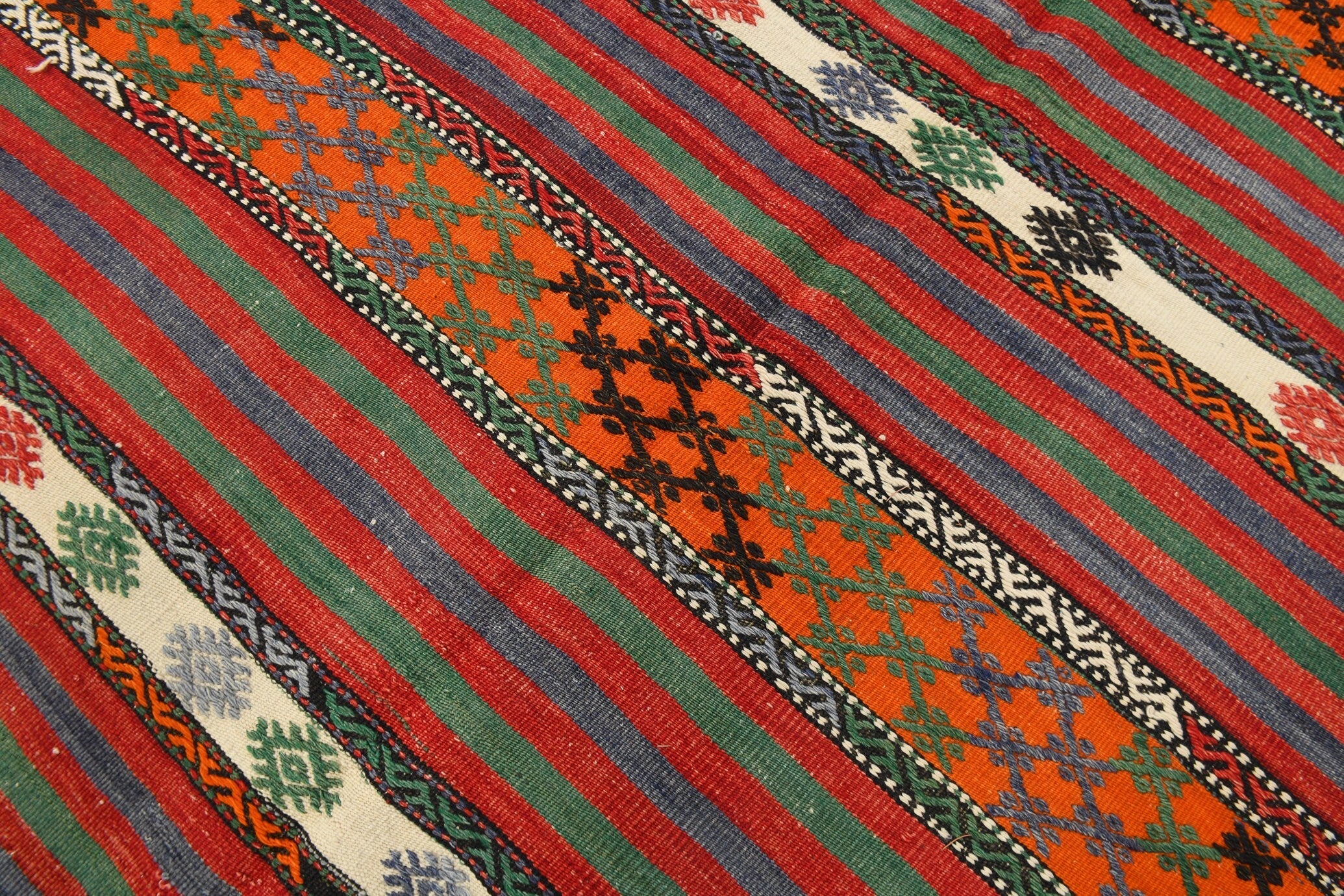 Vintage Kilim Anatolian 5'8" x 8'4" ft