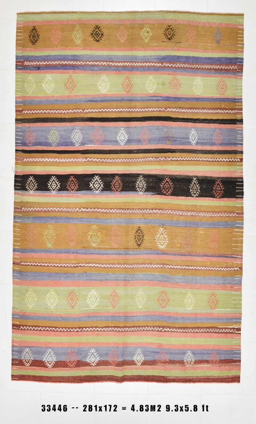 Vintage Kilim Anatolian 5’8’’ x 9’3’’ ft