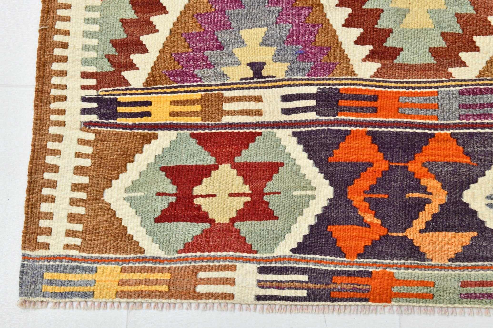 Vintage Kilim Anatolian 5'8" x 9'7" ft