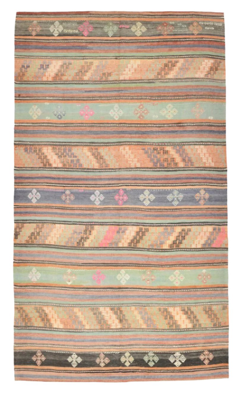 Vintage Kilim Anatolian 5'9" x 10'1" ft