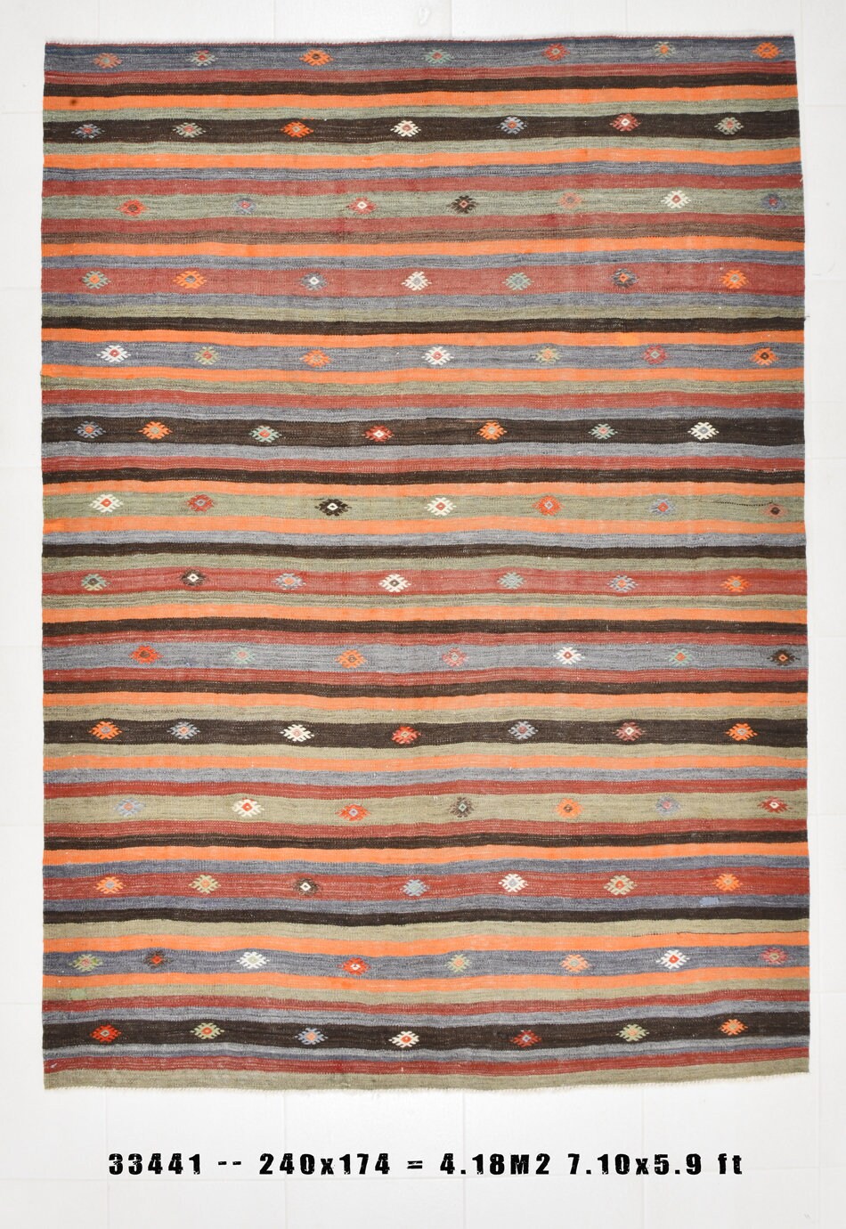 Vintage Kilim Anatolian 5’9’’ x 7’10’’ ft