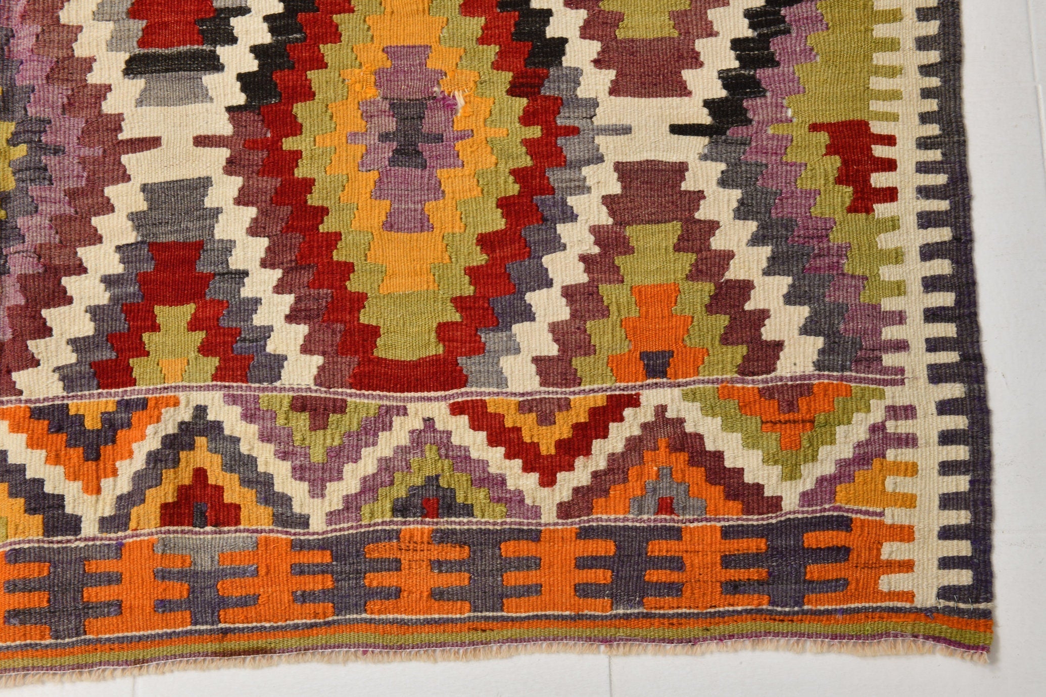 Vintage Kilim Anatolian 5'9" x 7'12" ft