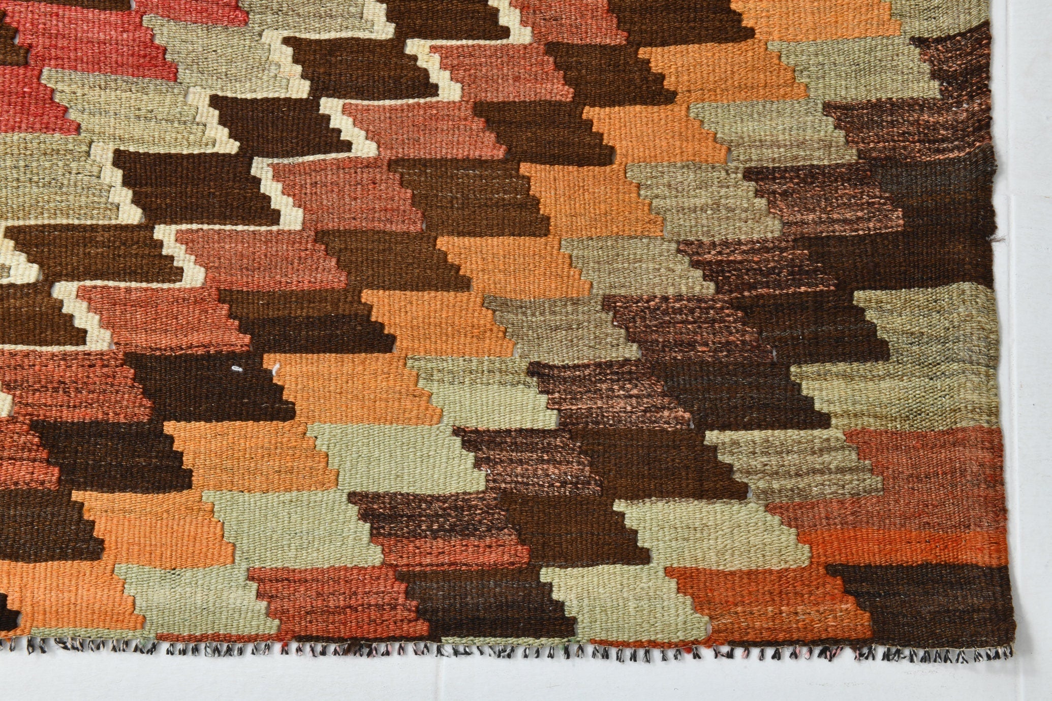 Vintage Kilim Anatolian 5'9" x 7'5" ft