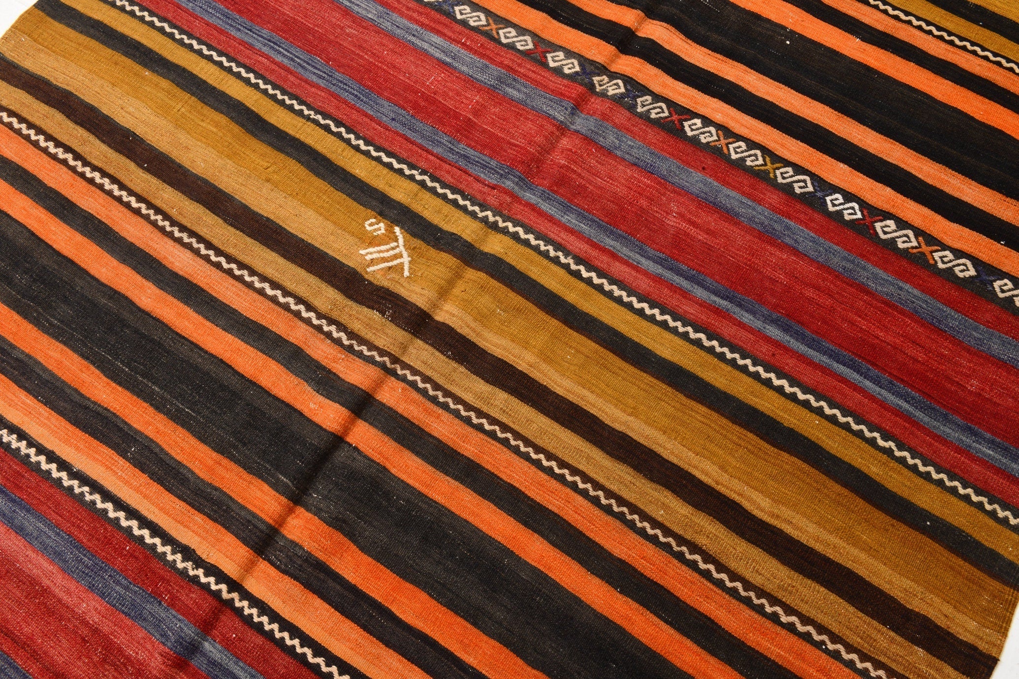 Vintage Kilim Anatolian 5'9" x 8'11" ft