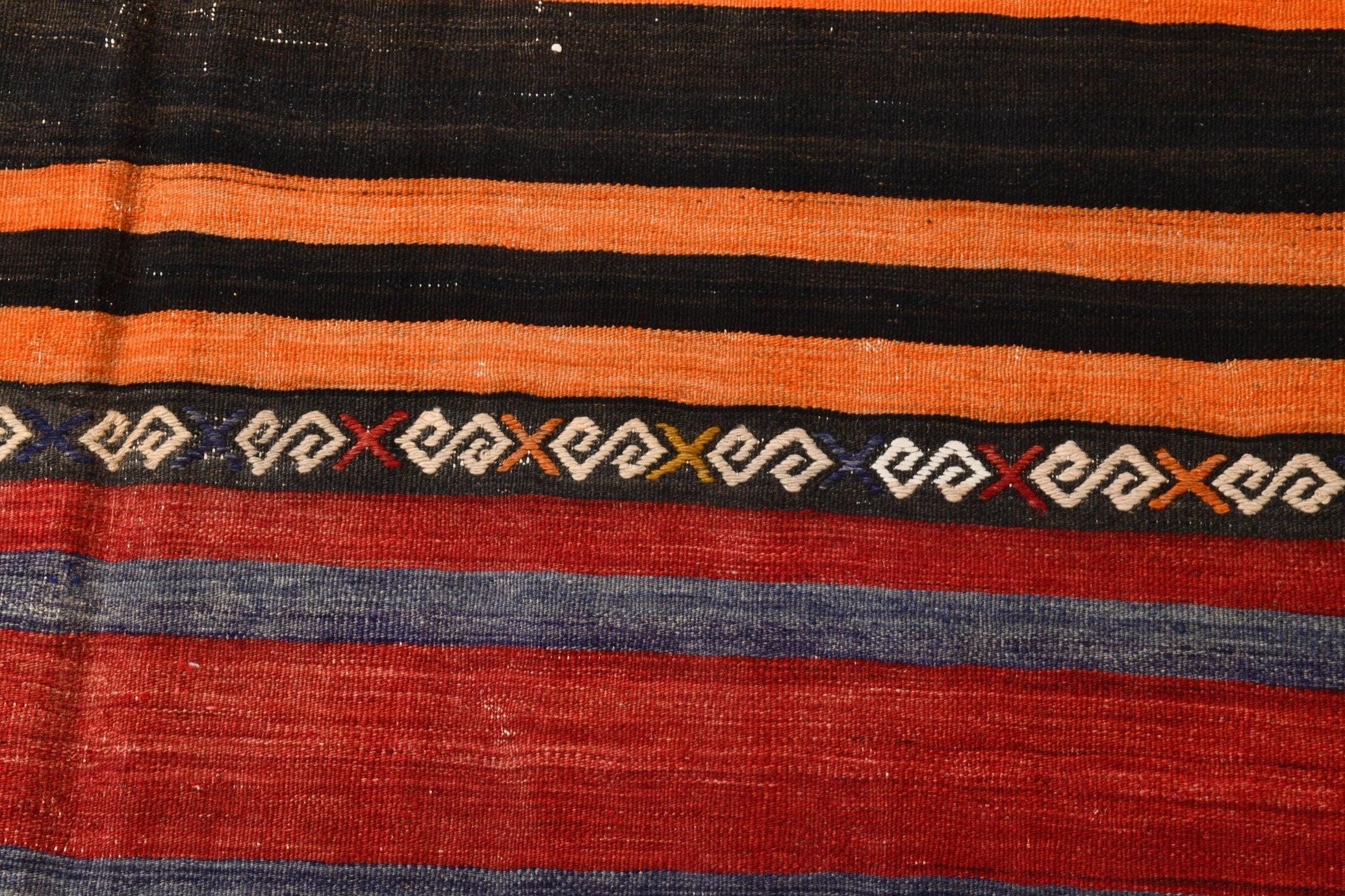 Vintage Kilim Anatolian 5'9" x 8'11" ft