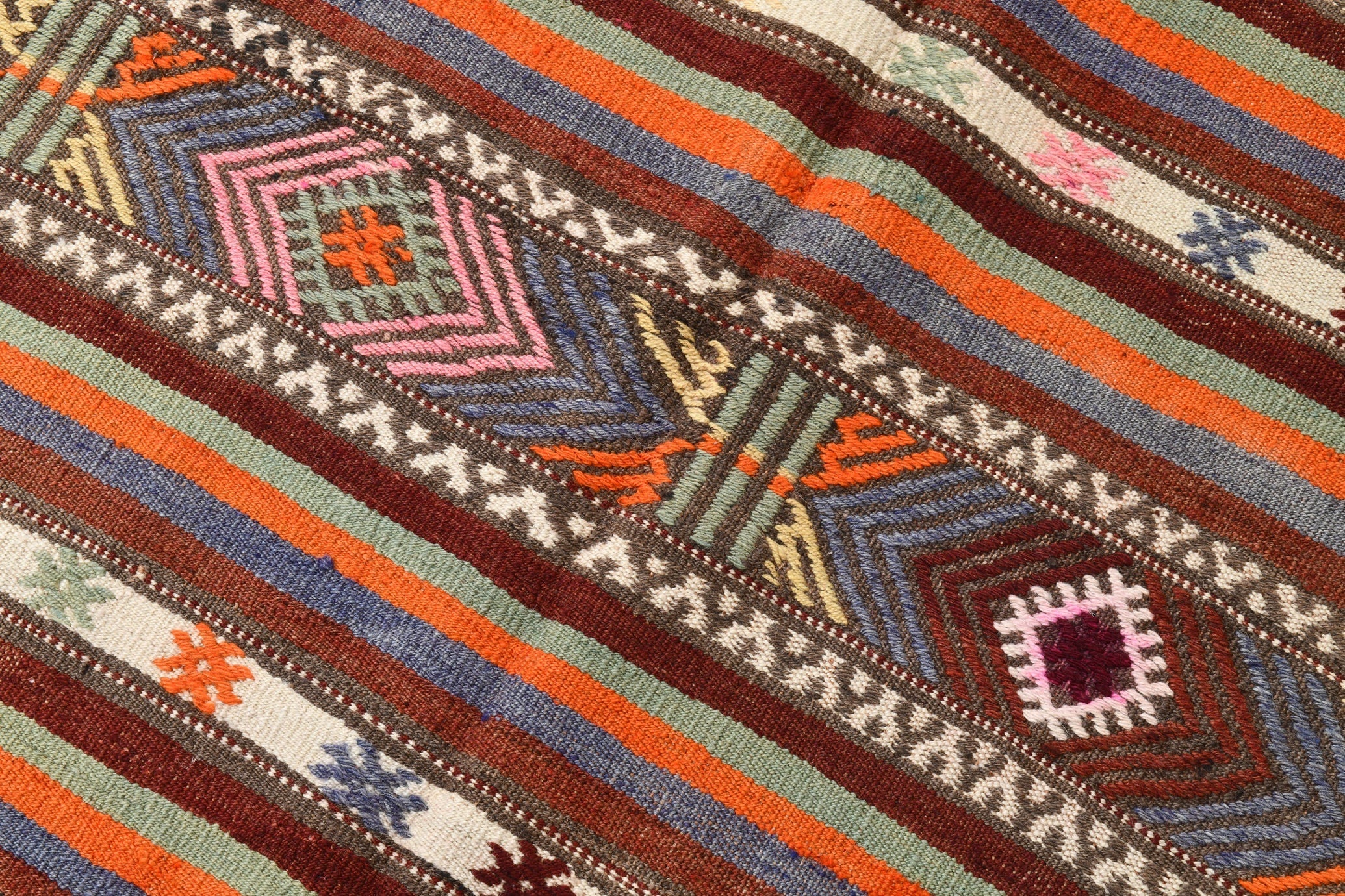 Vintage Kilim Anatolian 5'9" x 8'4" ft