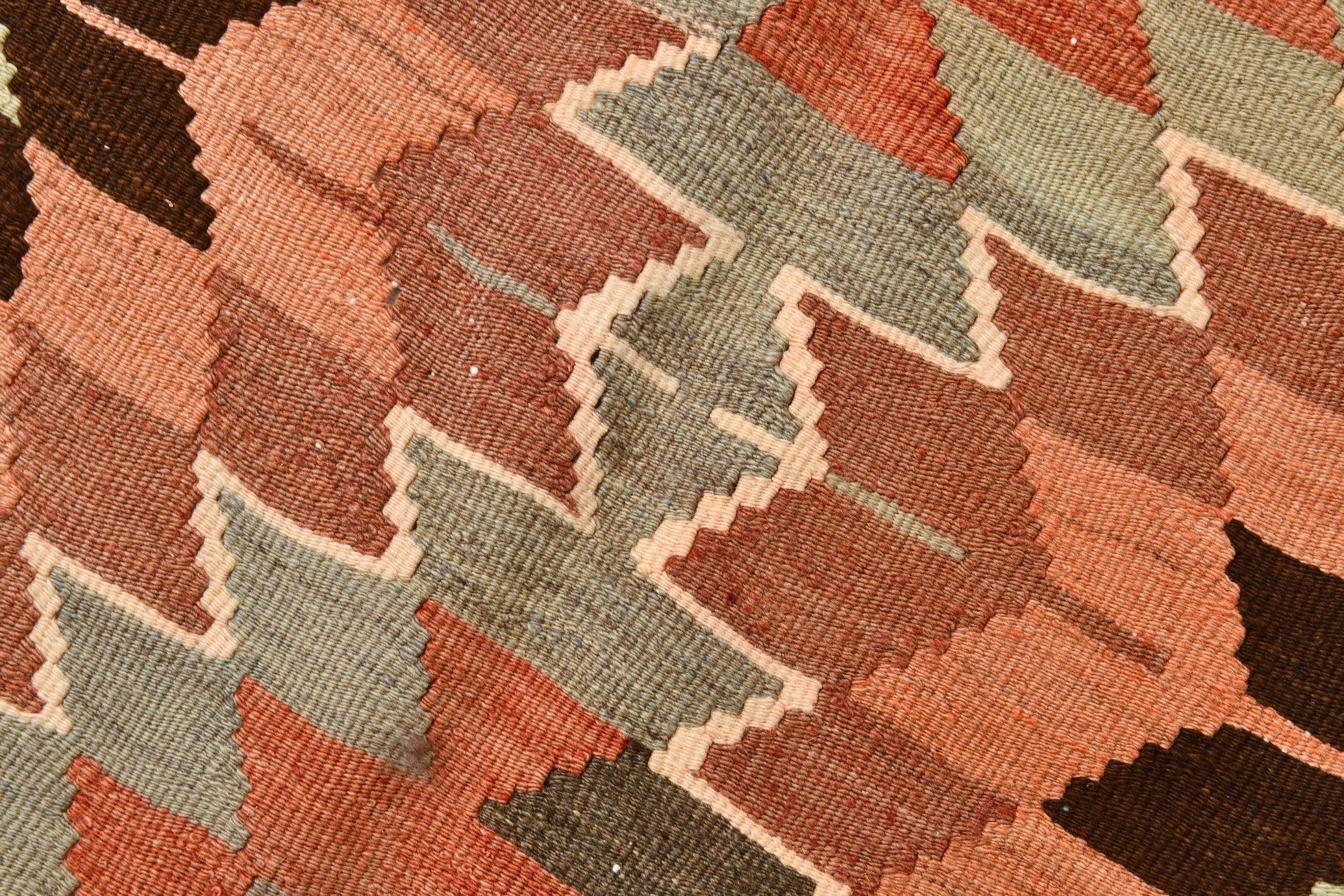 Vintage Kilim Anatolian 5’9’’ x 9’1’’ ft