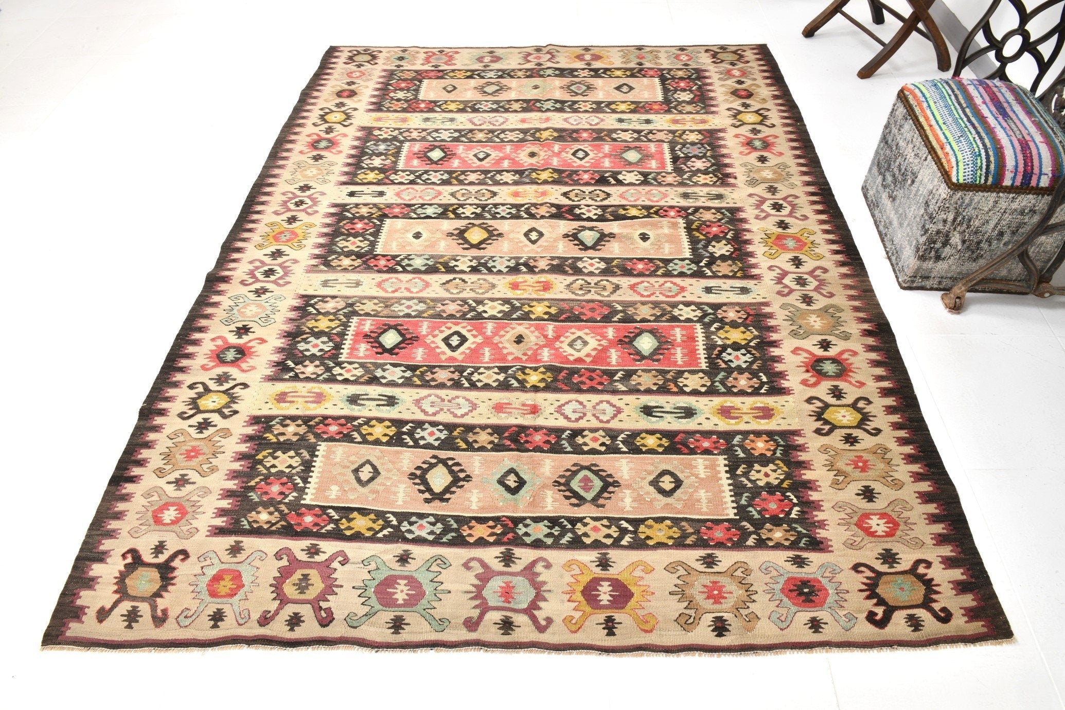 Vintage Kilim Anatolian 6’0’’ x 4’6’’ ft