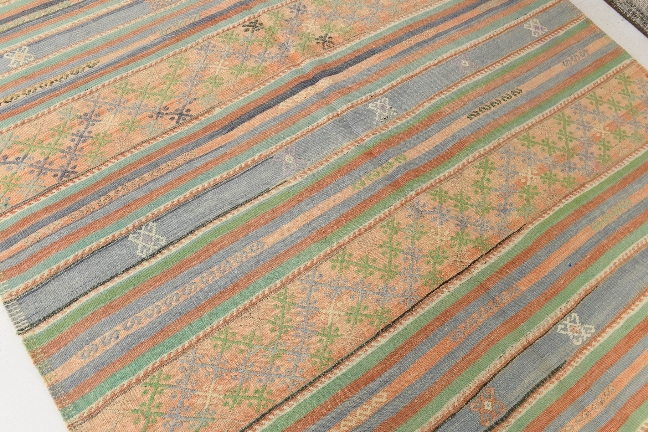 Vintage Kilim Anatolian 6'1" x 10'8" ft